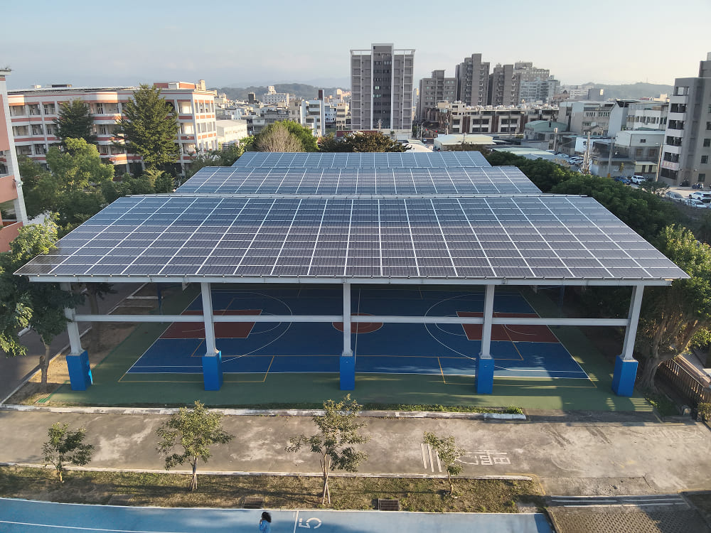 屋頂型 風雨球場型